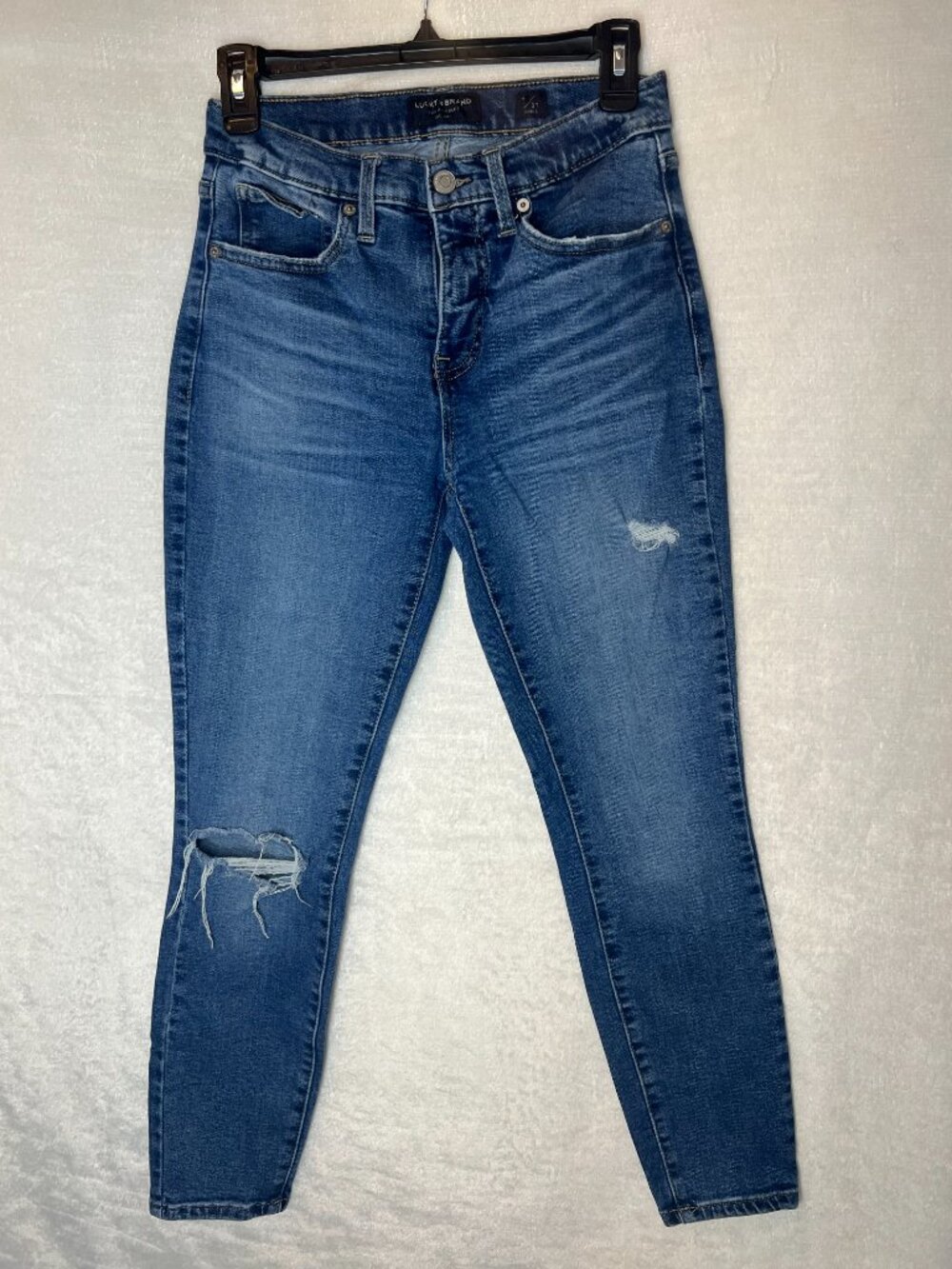 Lucky brand Ava light wash distressed jeans size 4
